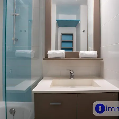 Daire Air-conditioned In With Swimming Pool *