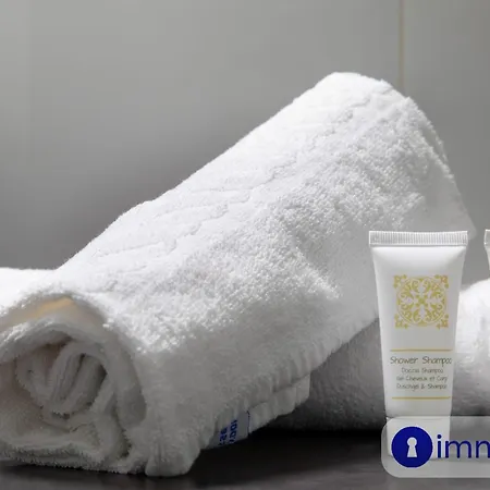 Air-conditioned In With Swimming Pool Apartamento *